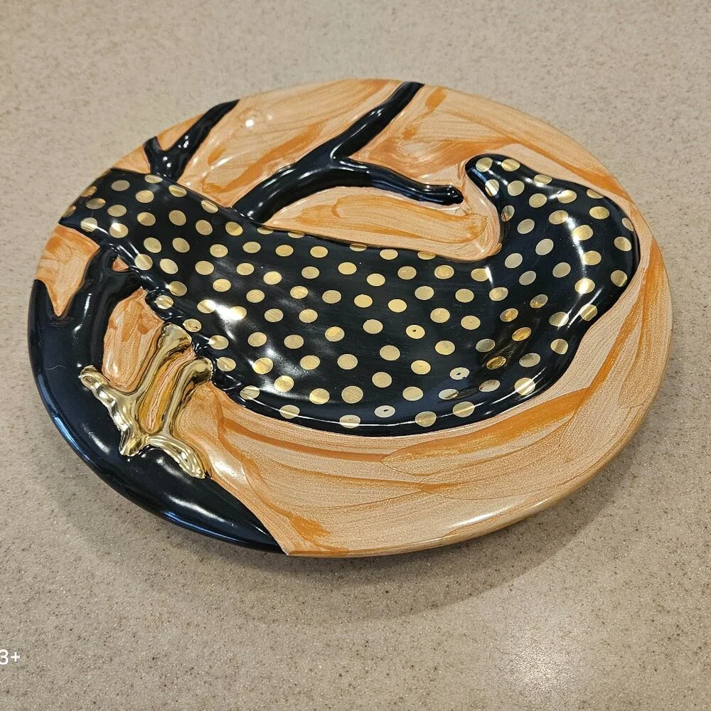RARE LE MACKENZIE CHILDS CROW HALLOWEEN FALL CERAMIC SALAD DESSERT ACCENT PLATE